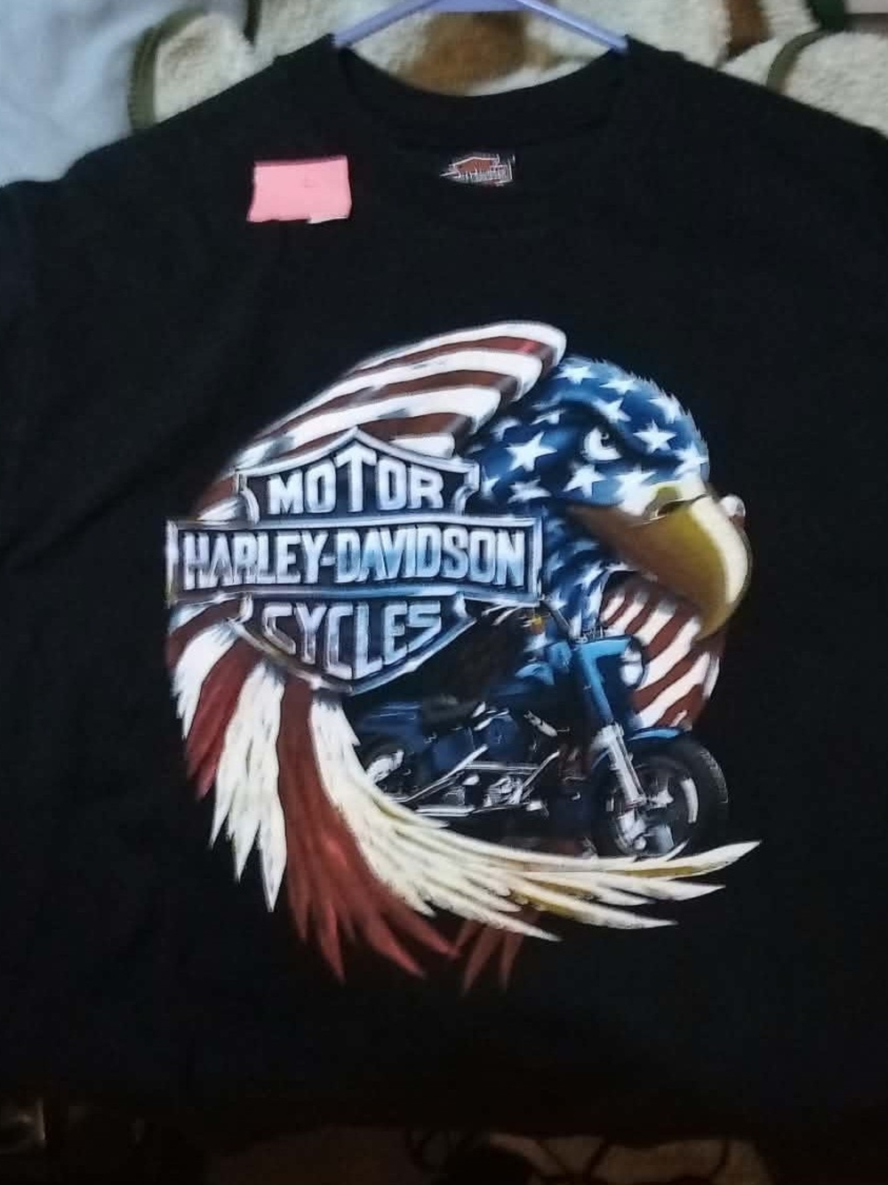 Harley-Davidson Black Tee with Patriotic Eagle and Motorcycle Graphic